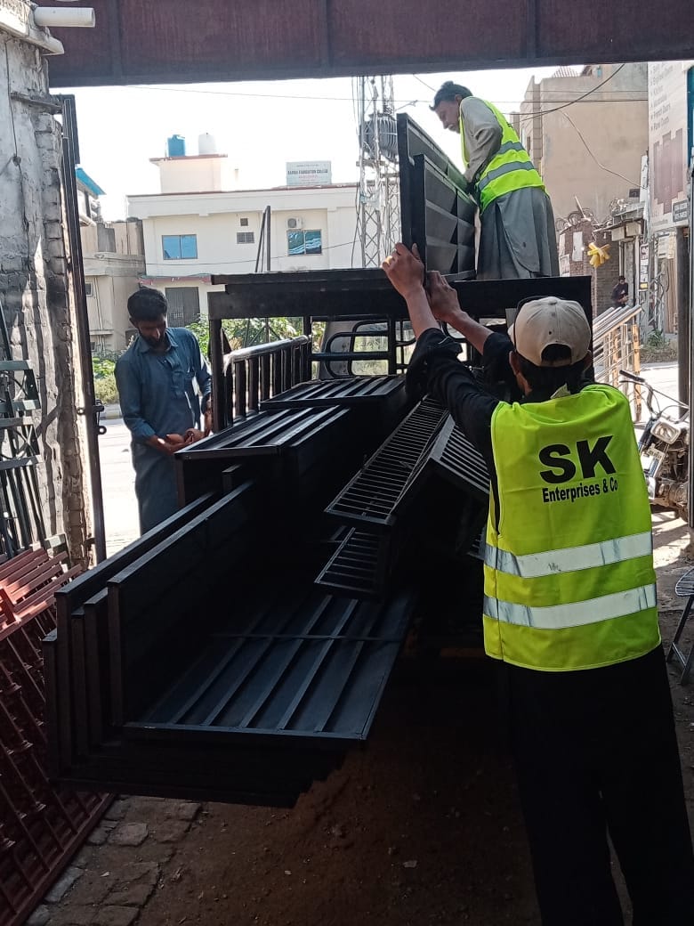 482024686_648728774431008_699126085183750486_n